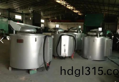 在奮進中崛起 在崛起中騰飛